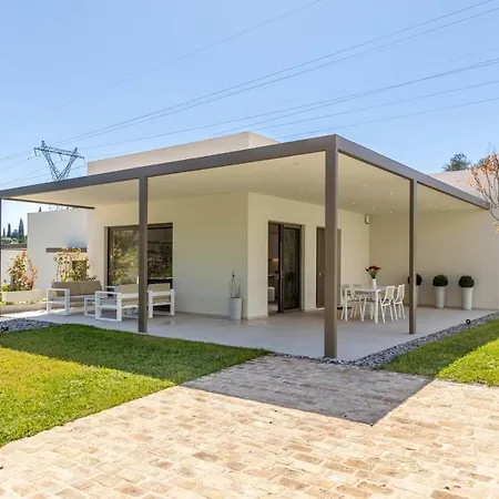Stablo Villa Kanálion